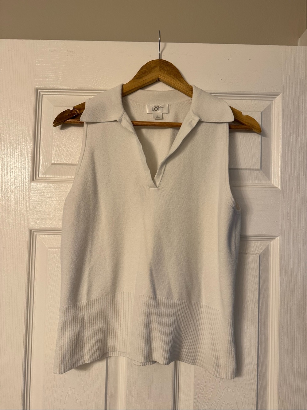 LOFT Collared White Tank Top Size Large